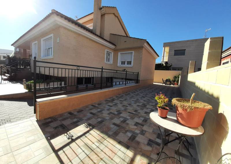 Fristående hus / villa - Sale - Almoradi - Almoradi