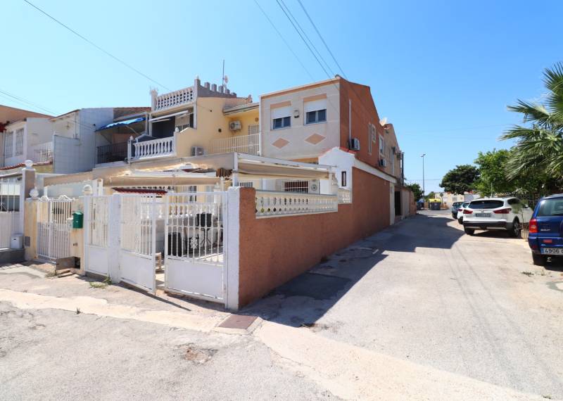 Townhouse - Resales - Torrevieja - Torretas