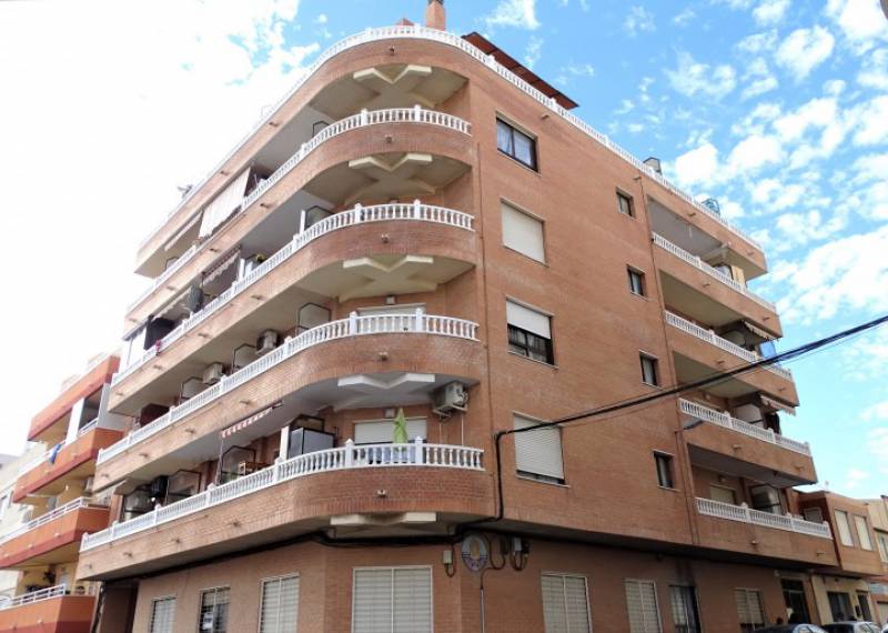 Studio apartment - Resales - Torrevieja - Torrevieja