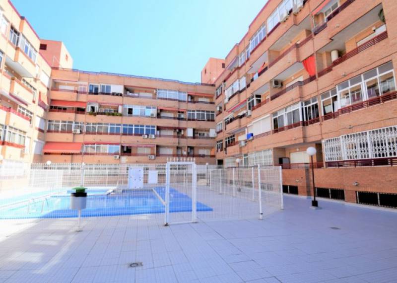 Apartment - Resales - Torrevieja - Torrevieja