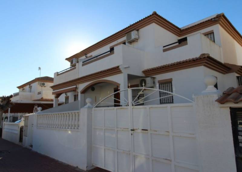 Таунхаус - Sale - Torrevieja - Torrevieja