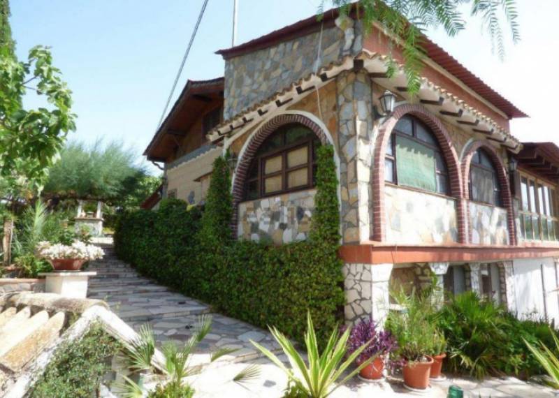 Villa - Sale - Elda - EldaAlicanteValenciaSpain