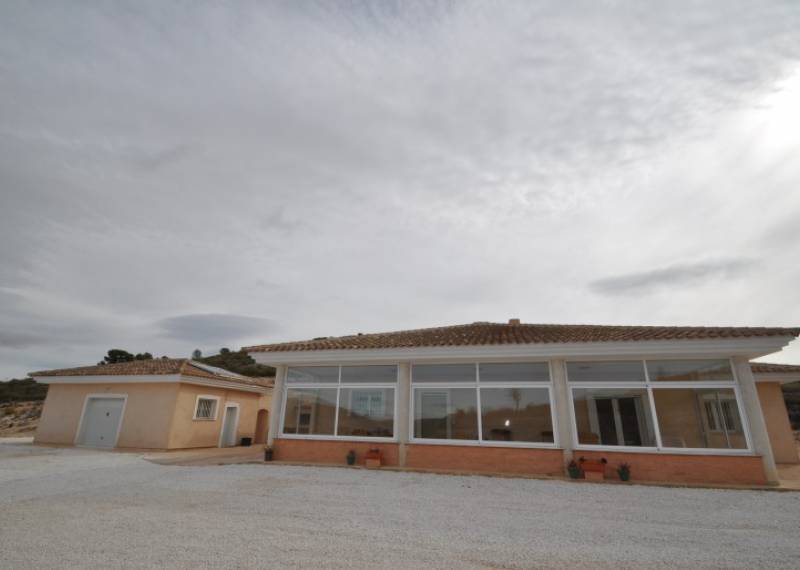 Villa - Resales - Pinoso - Pinoso