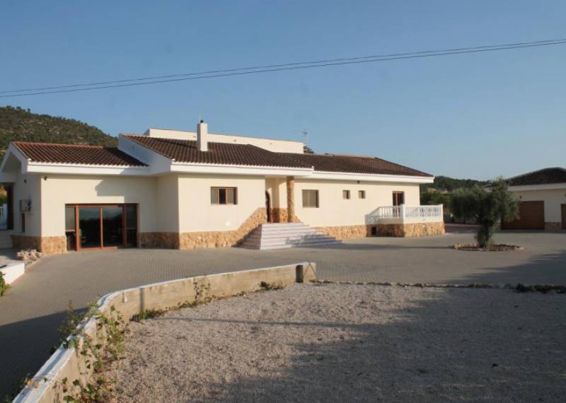 For sale: 3 bedroom house / villa in Castalla