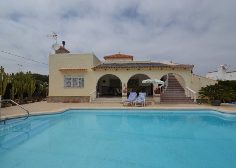 Villa - Resales - Alicante - Cabo Roig