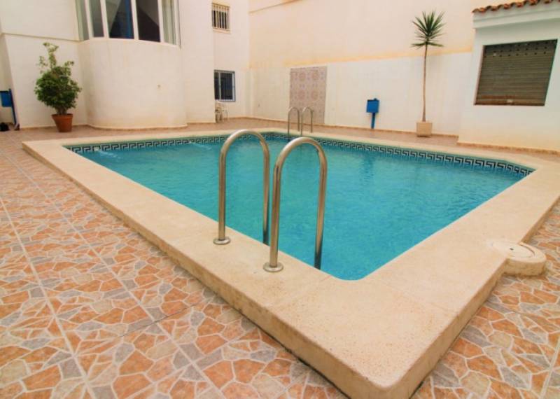 Studio apartment - Resales - Torrevieja - Torrevieja