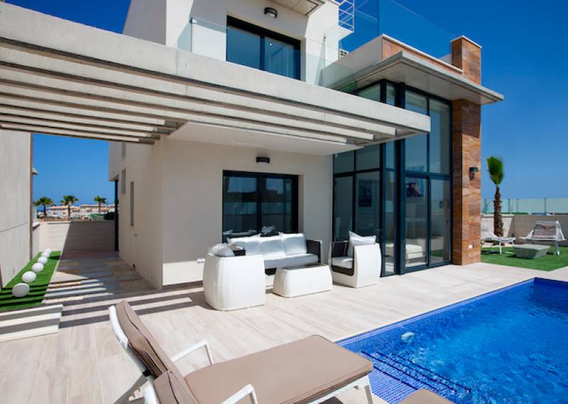 Chalet - Nueva construcción  - Alicante - Cabo Roig