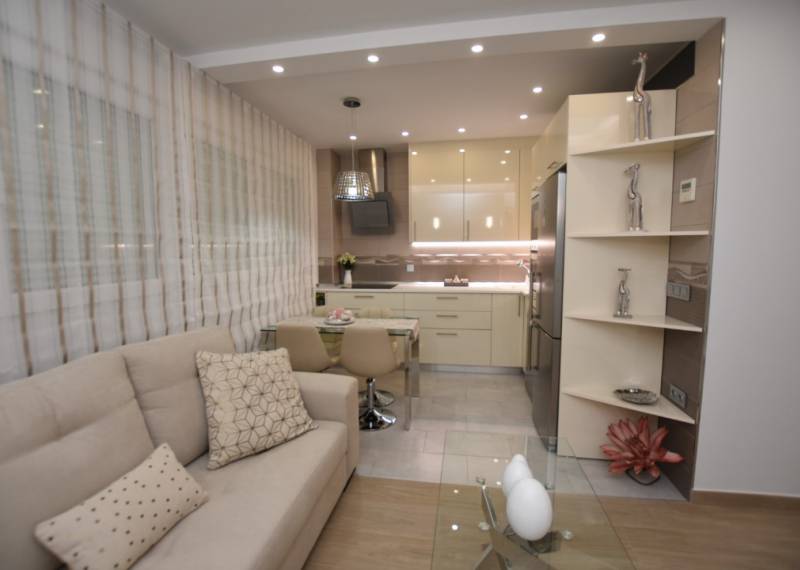 Apartment - Resales - Torrevieja - Torrevieja
